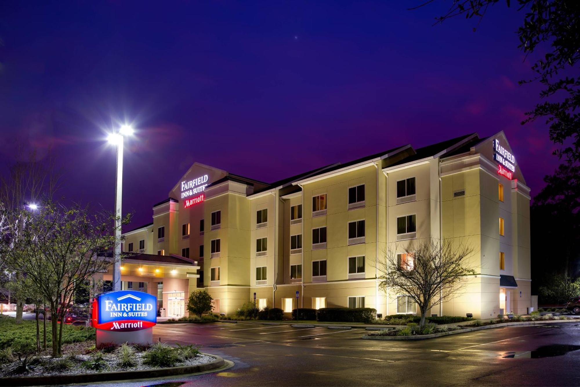 Fairfield Inn & Suites Lake City Exterior photo